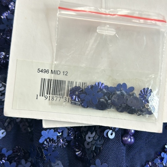 Mac Duggal Navy Sequin Gown - Picture 13 of 15